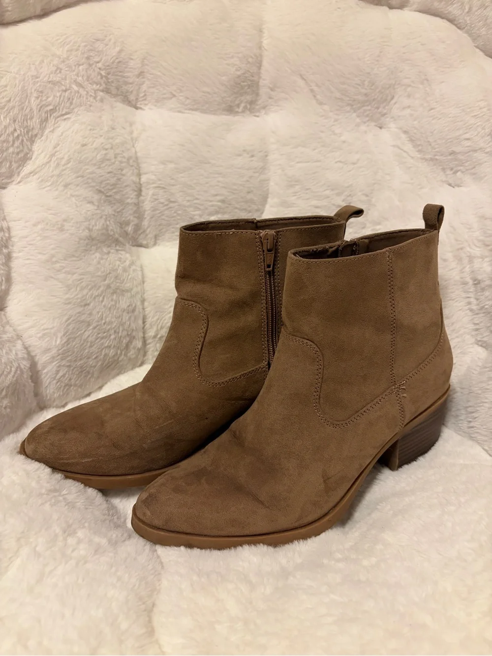 Old Navy Women's Mocha Latte Suede Ankle Boots - Classic Zip Western Style